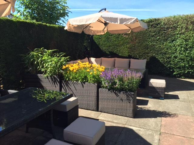 The Wheatsheaf Hotel And Restaurant Swinton  Bagian luar foto